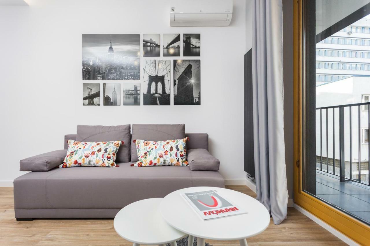 City Of The Kings-Silver Apartment No 2- Lubelska 10 Krakow Bagian luar foto