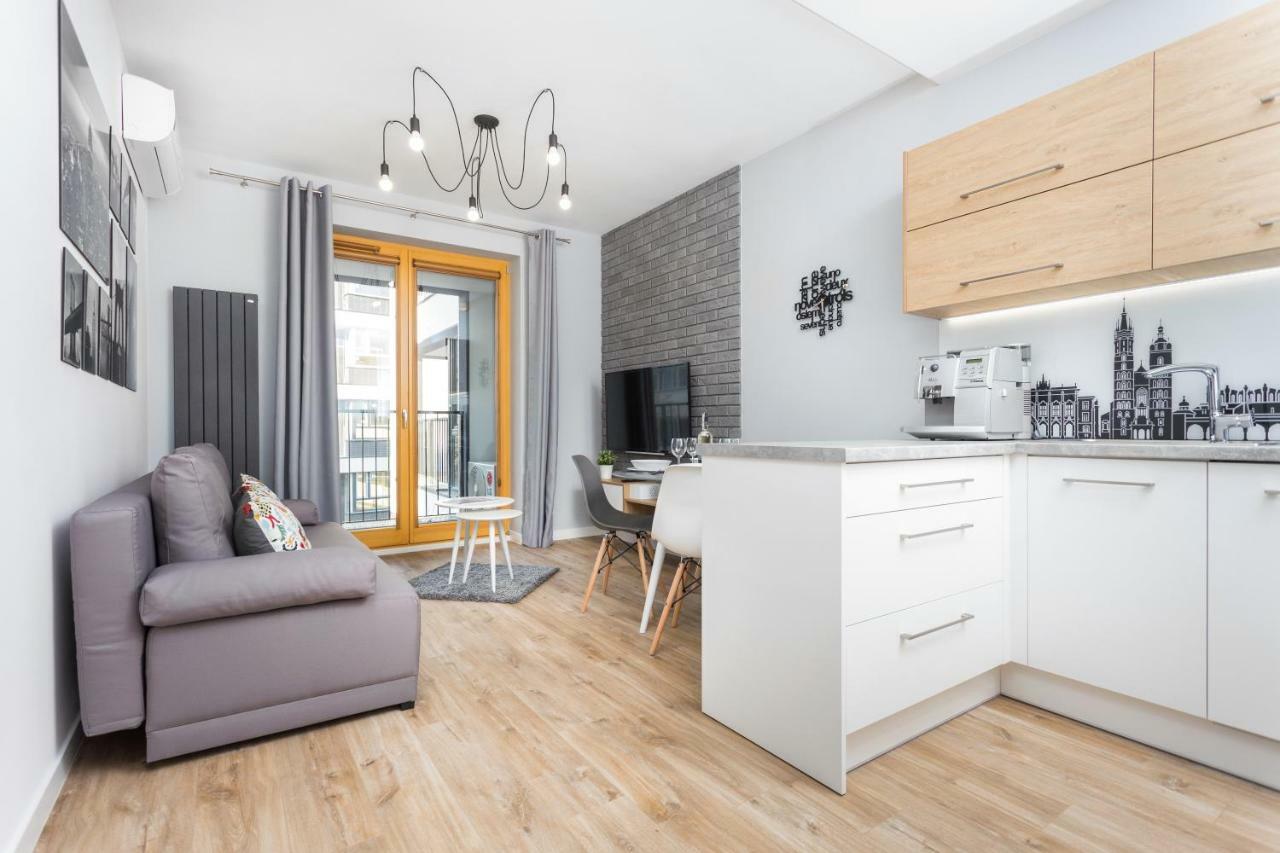 City Of The Kings-Silver Apartment No 2- Lubelska 10 Krakow Bagian luar foto